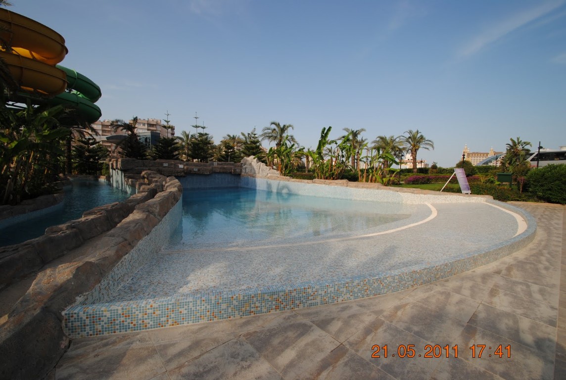 imagini hotel ROYAL WINGS LARA